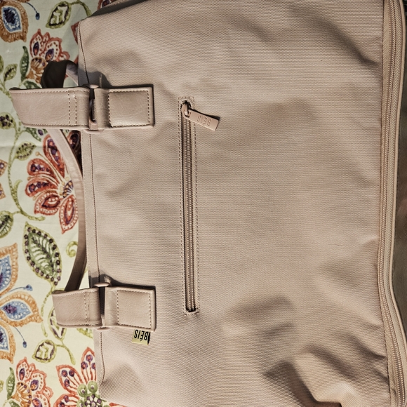 Elegant Pink Women's Tote Bag - Picture 3 of 6